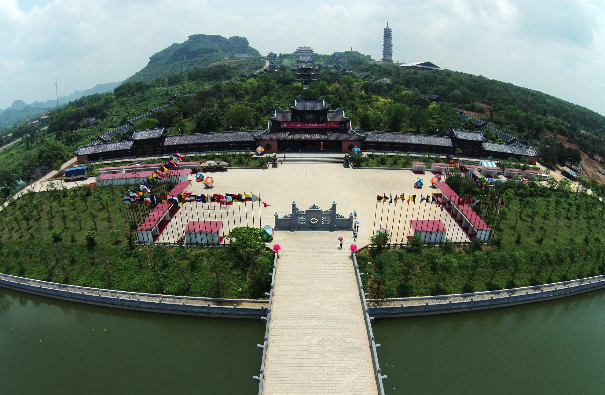 HOA LU CITADEL- TRANG AN ECO TOURISM 