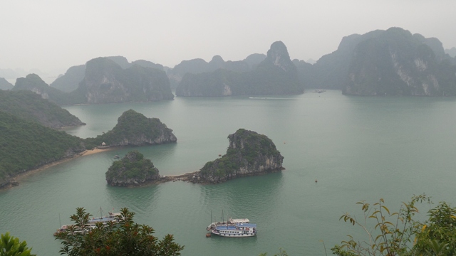 MUST SEE HALONG BAY - ONE OF NEW 7 WONDERS