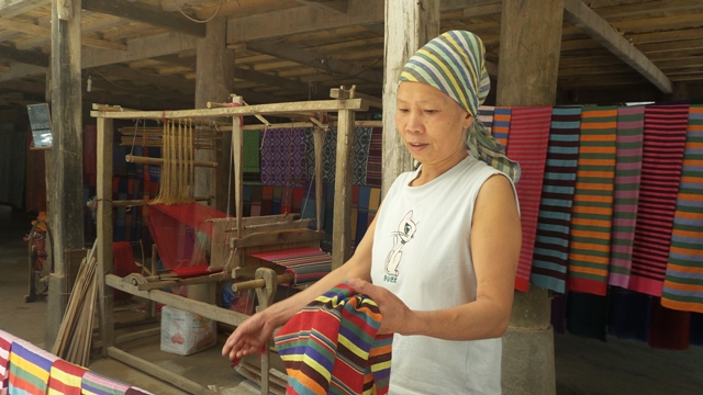 LAC VILLAGE IN MAI CHAU