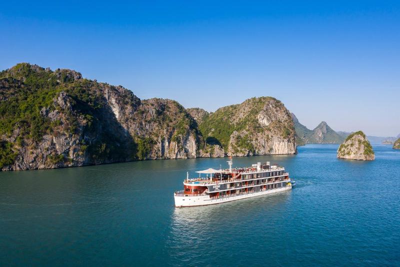 Những bãi tắm đẹp nhất Vịnh Hạ long